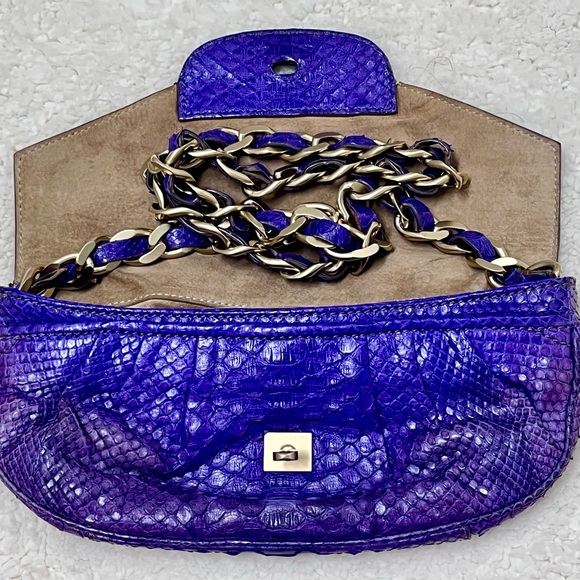 ZAGLIANI Handmade Vintage Python Puffy Clutch Bag with Heavyweight Chain - Picture 6 of 13